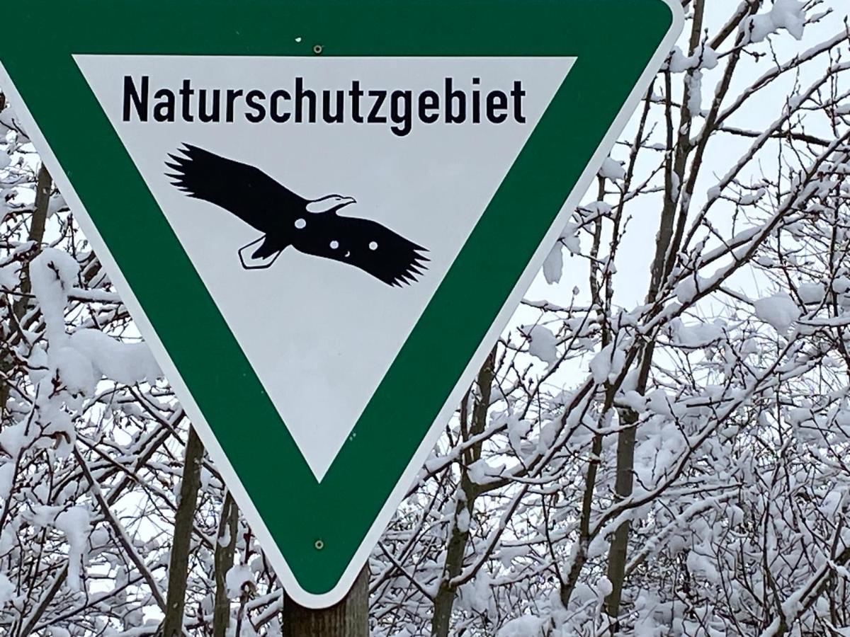 Naturnahe Schoene Neu Gestaltete Ferienwohnung Wurselen Bagian luar foto
