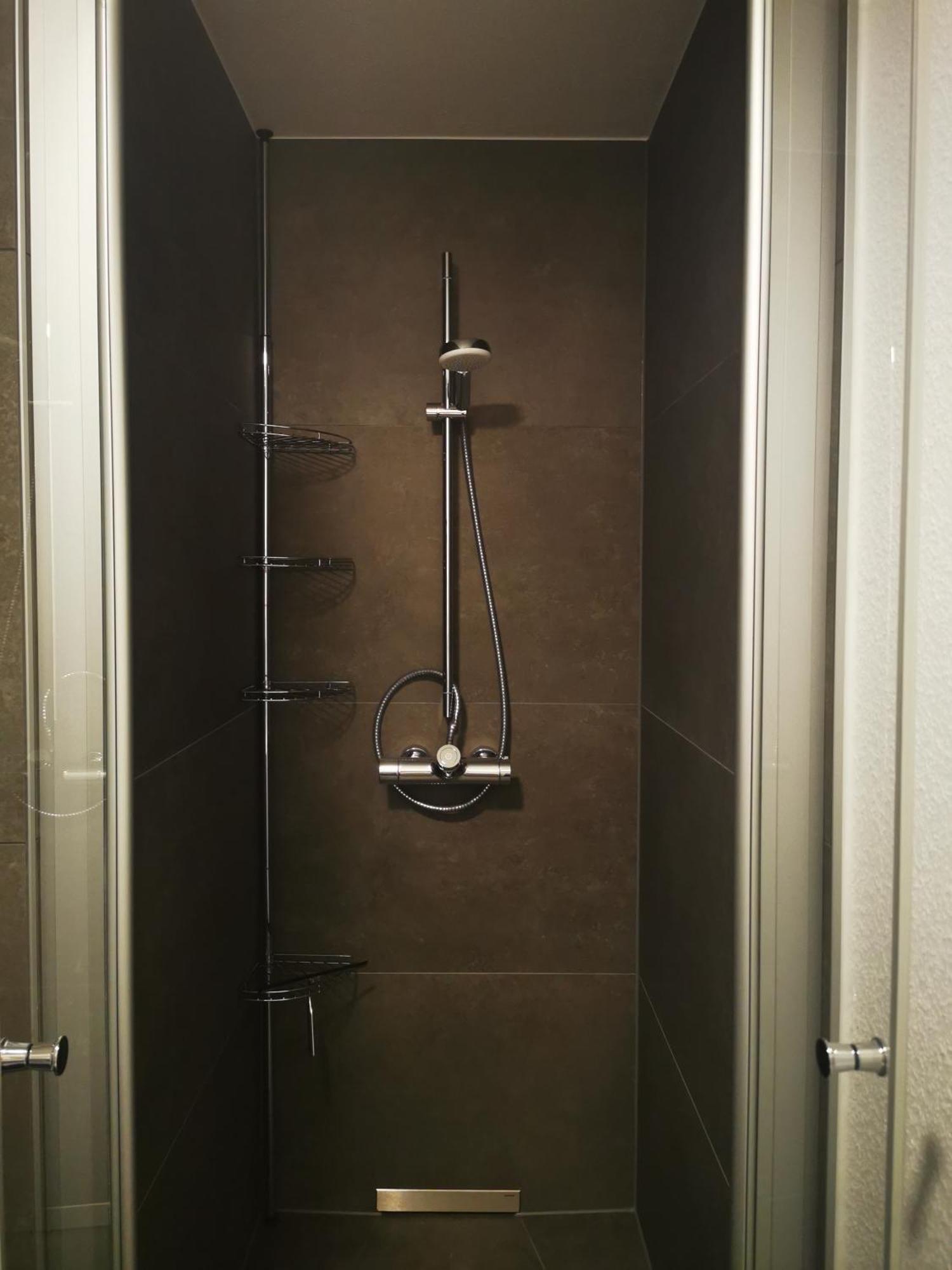 Naturnahe Schoene Neu Gestaltete Ferienwohnung Wurselen Bagian luar foto